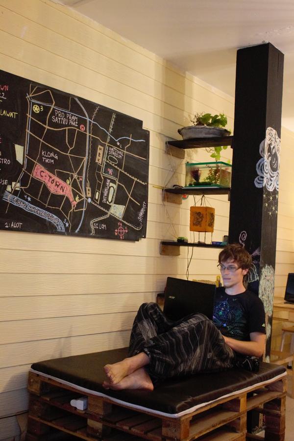 The Oasis Hostel Chinatown (Adults Only) Bangkok Szoba fotó